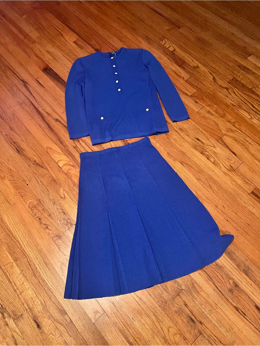 Vintage Blue Pleated Skirt Set with Buttoned Top
